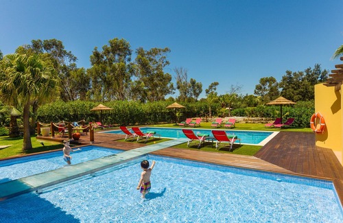 Penina Villa | Villa Jardines Penina Con aire libre climatizada, jacuzzi y jardines tropicales