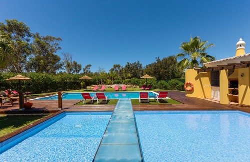 Penina Villa | Villa Jardines Penina Con aire libre climatizada, jacuzzi y jardines tropicales