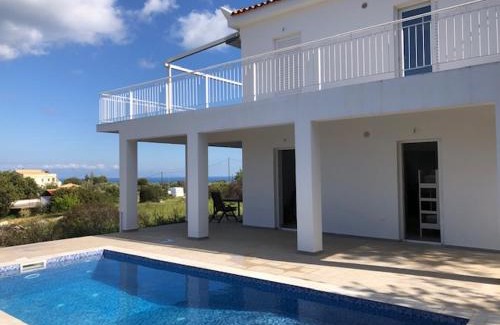 Livadhakia Casa | Villa Peony Koroni
