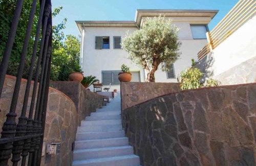 el Carme Villa | Villa Peralta Girona City w above ground Pool