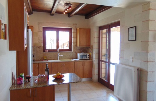 Makhairoi Villa | Villa Petra-Piscina privada- Vistas al mar, WIFI en todas las habitaciones