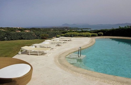 Porto Cervo Villa | Villa-De Lujo-Baño con ducha-Vista a la Piscina
