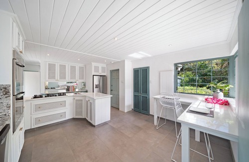 Halcyon Heights Condominio | Villa Phoenix, Simmons Road, Sandy Lane, St. James