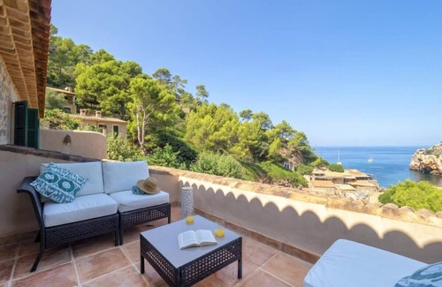 Puerto de Soller Villa | Villa Picassa with sea view
