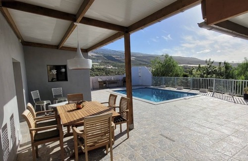 Piedra Hincada Villa | Villa Piedra Pura