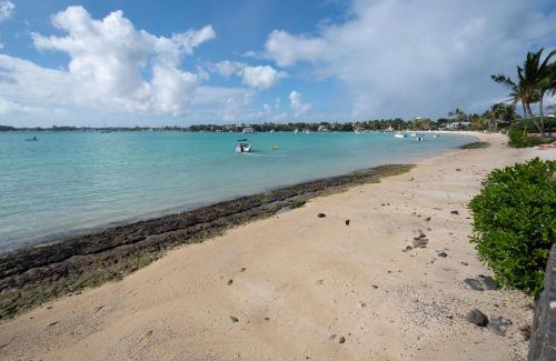 Grand-Baie Villa | VILLA PIEDS DANS L'EAU - GRAND BAIE