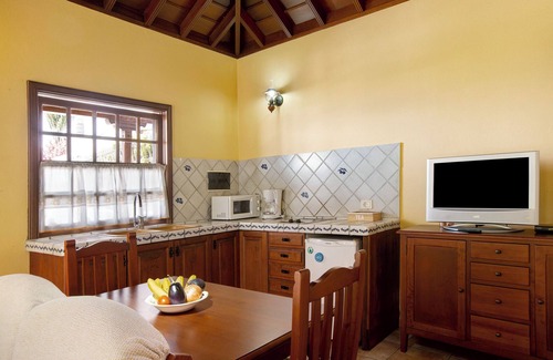 Tijarafe Casa | Villa Pilar con vistas al mar y a la montaña, piscina y jardín