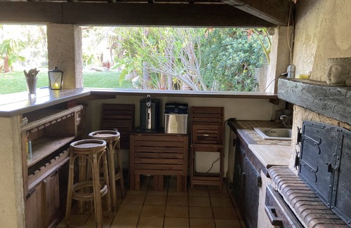 La Crau Casa | Villa Piscine Jardin Exotique Proche des Plages et des Iles D'hyères