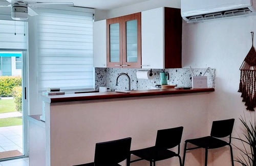 Mediania Alta Apartamento | Villa Playa Azul- Cozy Beachfront Apartment