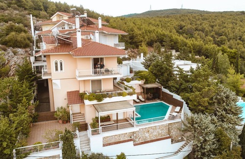 Kifisia Villa | Villa Politia