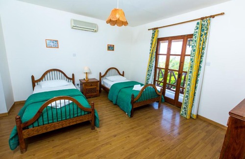 Pomos Villa | Villa Pomos Med.