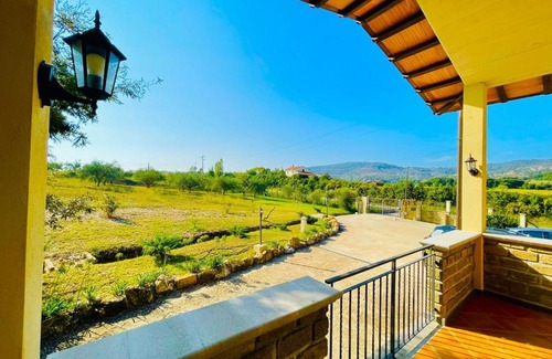 Cerveteri Villa | Villa Pompeus