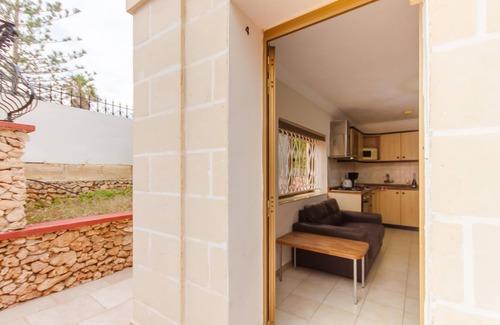 Santa Maria Estate Apartamento | Villa & Pool 4 Mellieħa Bay Retreat, Mellieha, Malta
