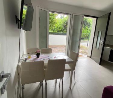 Rivabella Apartamento | Villa Popilia Sea & Business Red