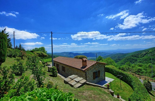 Portole Villa | Villa en Torreone con 2 habitaciones, capacidad 4