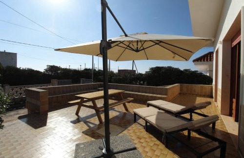 Posto Rosso Casa | Villa Posto Rosso vista mare by Apulia Home