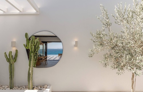 Agiassos Villa | Villa Prestige à Naxos - Cyclade - Luxury, Private Pool, Sea View and Beach Walk