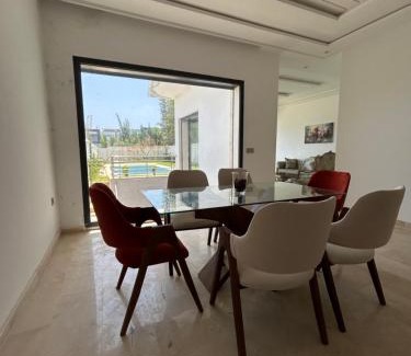 Oulad Khallouf Villa | villa prestigieuse avec piscine