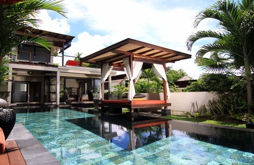 Jimbaran Bay Villa | Acogedora villa de 4 dormitorios con piscina privada
