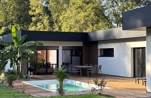 Ouchamps Villa | Villa-Private Bathroom-Designer-Countryside view