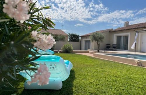 Saint-Andiol Casa | Villa Provençale avec Piscine Chauffée