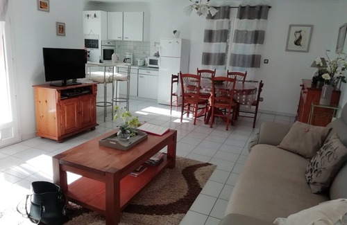 Visan Villa | Villa provenzal en medio de una finca vinícola, cerca de Mont Ventoux