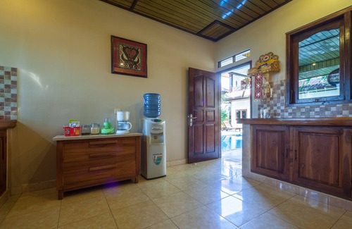 Banjartegehe Villa | Villa Puri Jati Retreat - Modern Oceanfront Pool Villa Lovina, DESAYUNO GRATUITO
