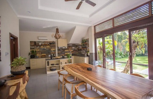 Umalas Villa | Villa Qayana Tropical Bali Retreat