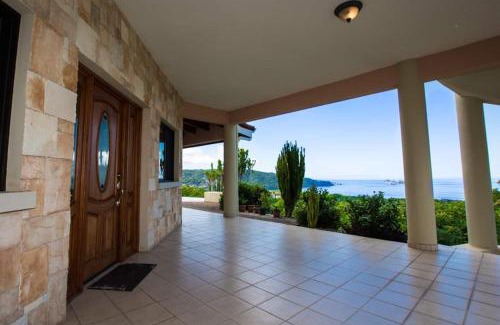 Panama Beach Casa | Villa Quetzal