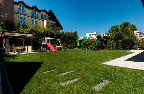 Uniescie Casa | Villa Róża Wiatrów