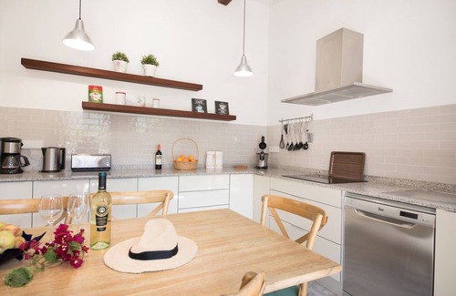 Soller Villa | Villa Rae con vistas a la montaña, Wi-Fi, jardín, terraza y piscina