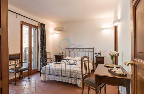 Monte Compatri Cabina | Villa Rayskaya