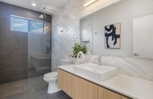 Poinsettia Heights Villa | Villa RendezVous- Stunning 4BDR with Pool, by VIAC