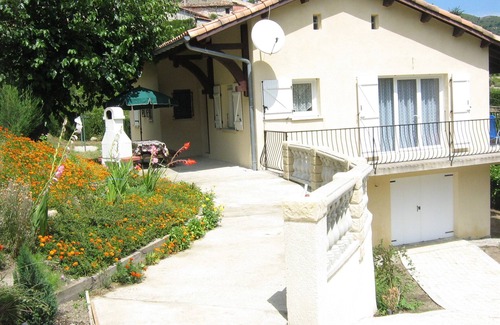 Juvinas Casa | Villa rental Juvinas 5km from Antraigues, sleeps up to 6.