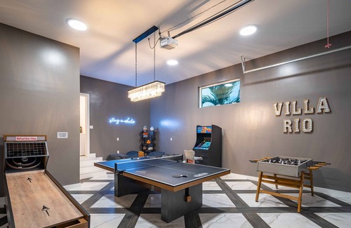 Downtown Fort Lauderdale Villa | Villa Rio | Luxury Pool & Game Room