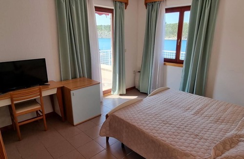 Municipality of Omisalj Hotel | Villa Riva