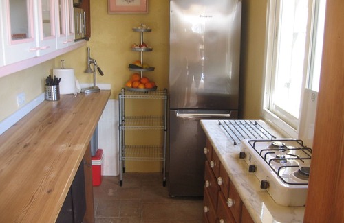 Estepona Condominio | VILLA ROCA.. Lejlighed TIL 2, personer. 5, min fra Stranden