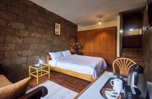 Runda Cama Y Desayuno | Villa Rock Stop Falls
