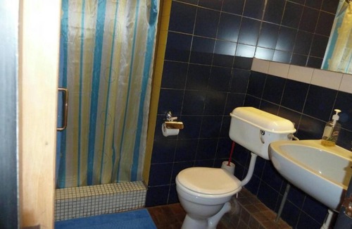 Runda Cama Y Desayuno | Villa Rock Stop Falls
