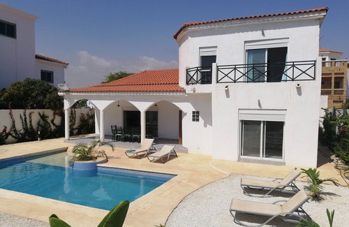 Toubab Dialao Villa | Alquiler de vacaciones - Villa Pool