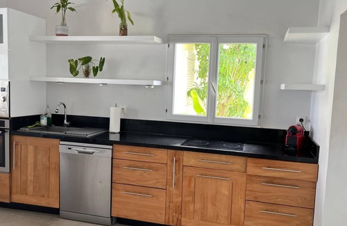 Choiseul Casa | Villa Romantique Avec Bain à Remous, à 5 Minutes de la Plage !