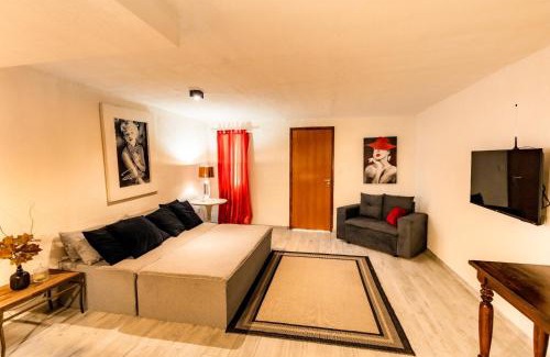 Itapua Apartamento | Villa Romana - Experiência única em frente à Praia de Itapuã, apartamento todo climatizado