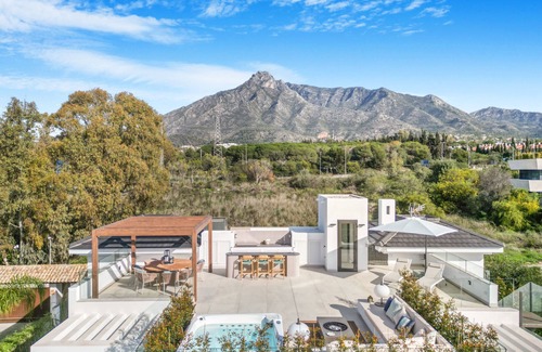 Marbella Villa | Villa Romano