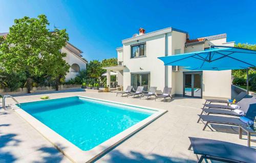 Spadici Villa | Villa Romi