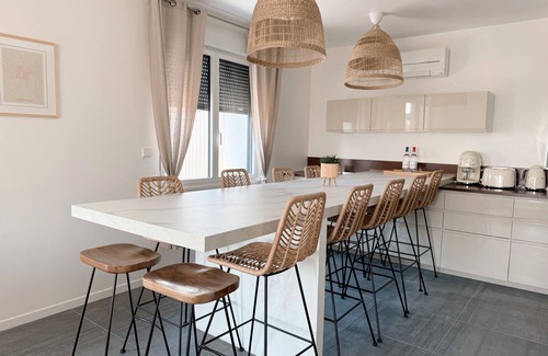 La Rochelle Villa | Villa Rompsay
