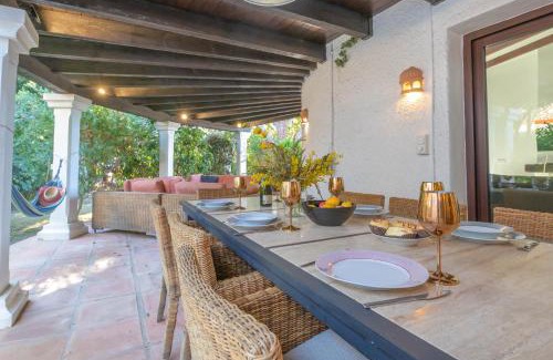Calahonda Apartamento | Villa Rosa