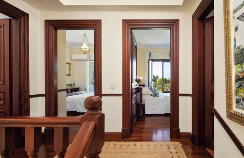 Almiros Beach Villa | Villa Rose Almyros B