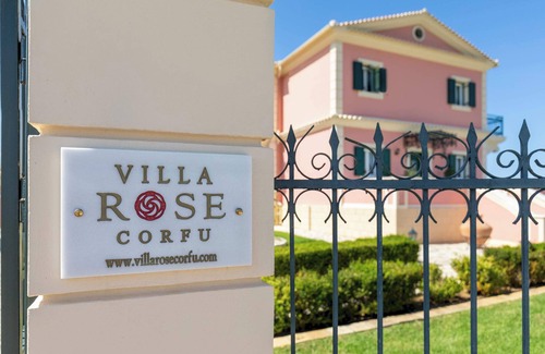 Almiros Beach Villa | Villa Rose Almyros B