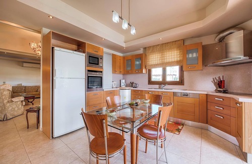 Kolymbia Villa | Villa Rose tiene capacidad para 9