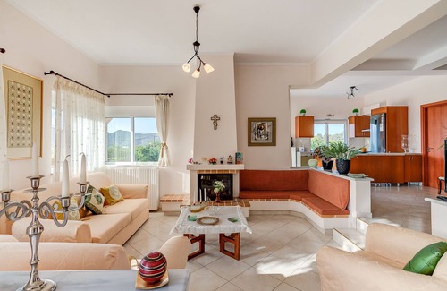 Agia Villa | Villa Rosemagnolia, piscina de 35m², en verde, jardines, pleno sol cerca de todo
